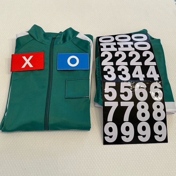 Spirit Halloween SQUID GAME Kids Player Tracksuit Costume, Officially Licensed - Picture 10 of 14